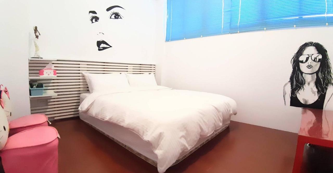 Wushih Surf Hostel Toucheng Esterno foto